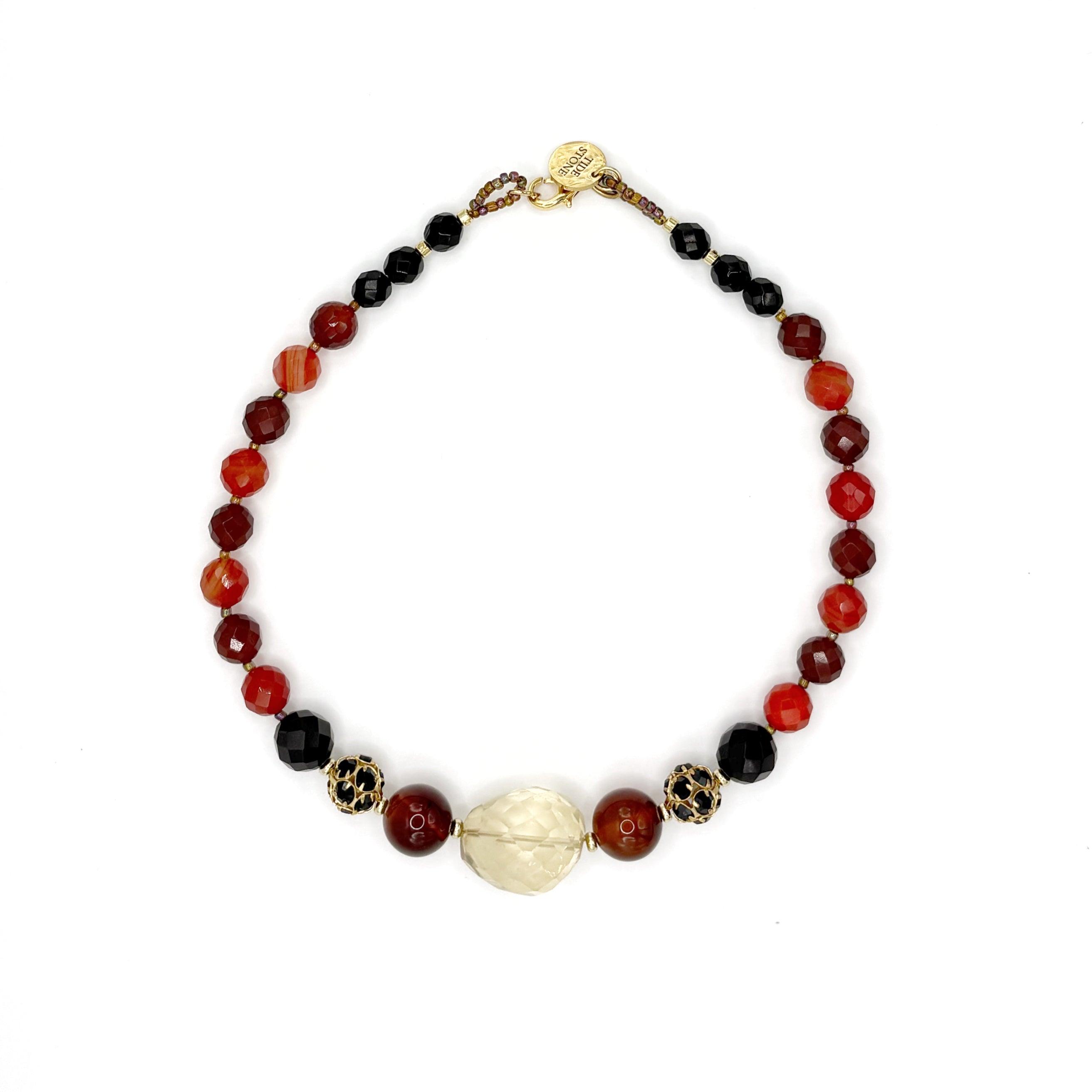 Collar Lava artesanal de ónix y piedras semipreciosas en tonos marrón y negro — TIDE STONE España