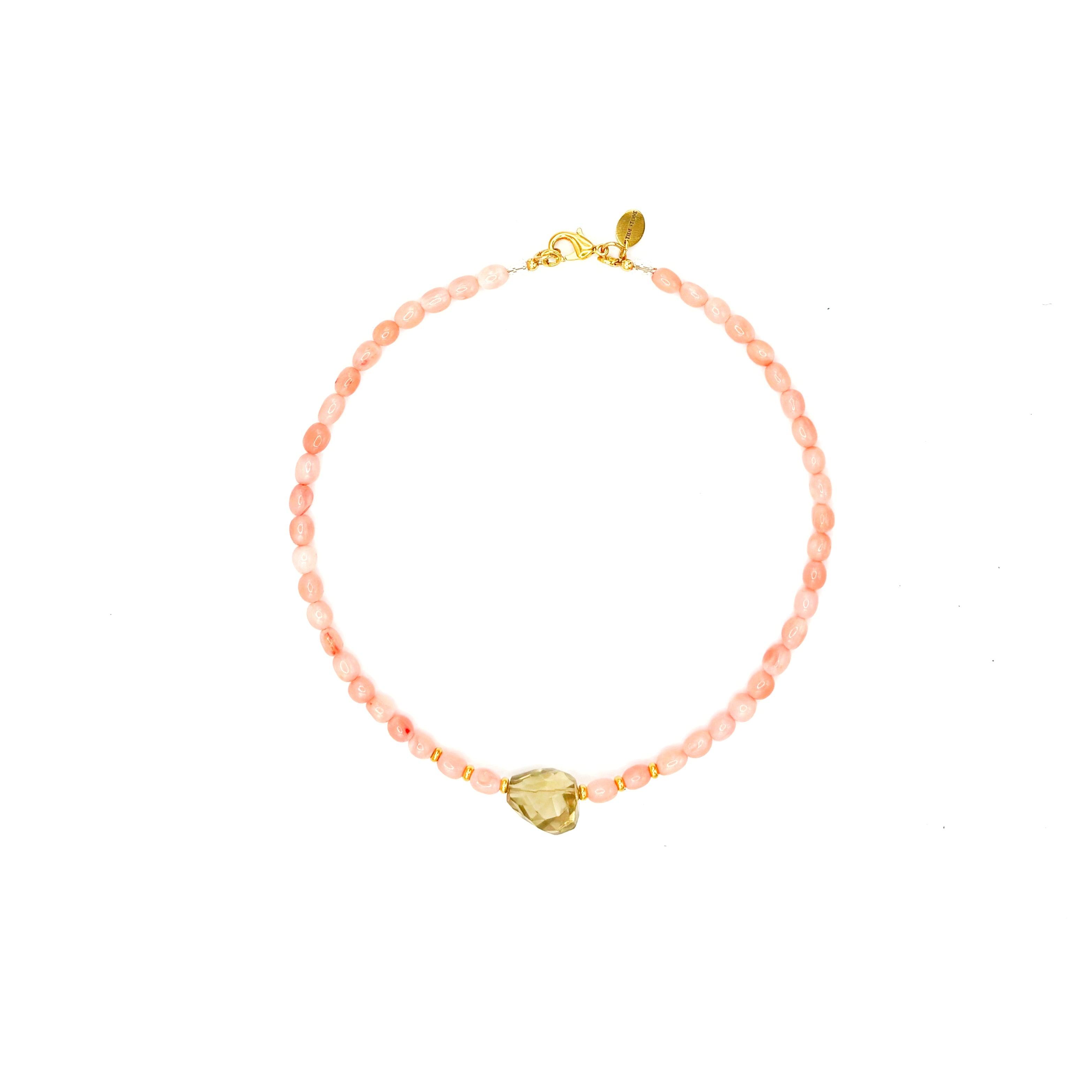 Collar Amanecer artesanal de cuarzo rosa y cristal con detalle dorado — TIDE STONE España